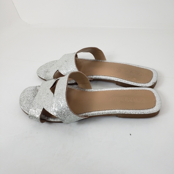 Olivia Miller Knights silver glitter slide sandals - Picture 7 of 10